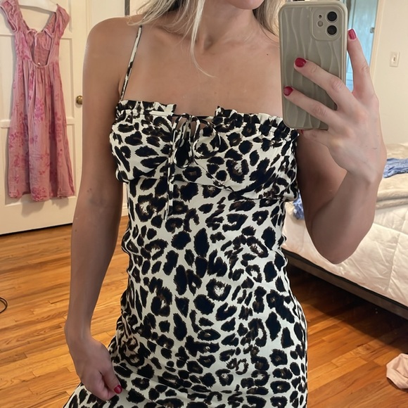 Super Cute Cheetah Print dress - Picture 2 of 6